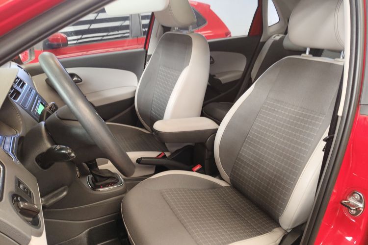 大众 Polo 2014款 1.6L 自动舒适版局部细节19