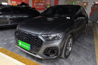 奥迪Q5L Sportback 2022款 改款 40 TFSI 豪华型