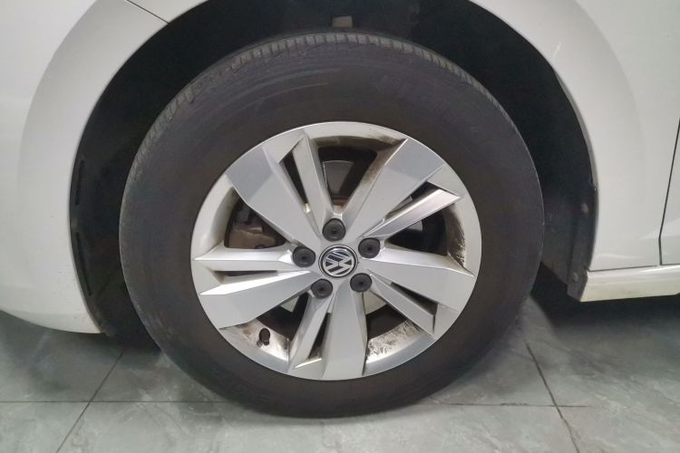 大众 Polo 2019款 Plus 1.5L 自动全景乐享版车身外观6007