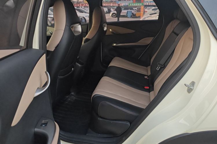 比亚迪 海豚 2023款 420km 时尚版中控内饰21