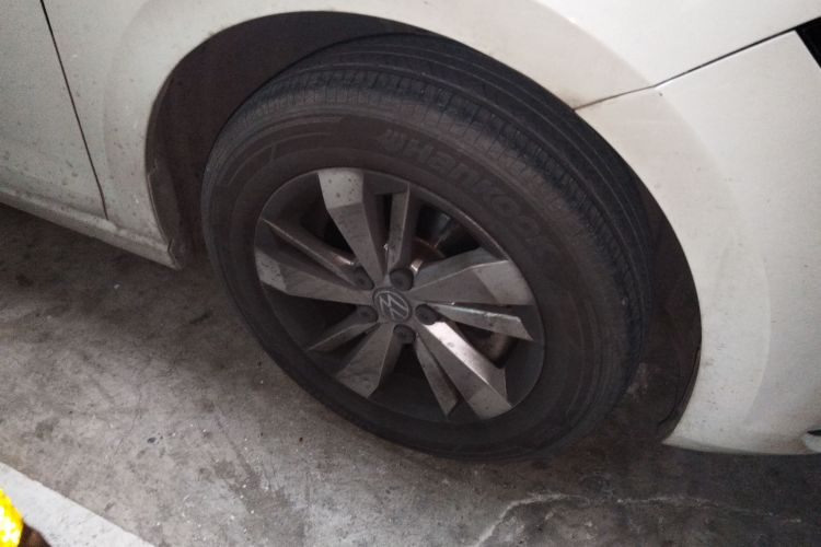 大众 Polo 2023款 Plus 1.5L 自动全景乐享版车身外观10