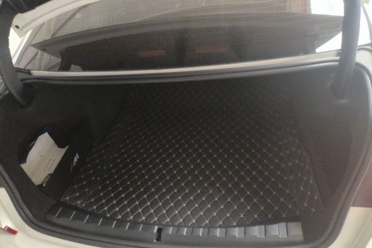 宝马3系 2021款 改款 325Li M运动套装局部细节23