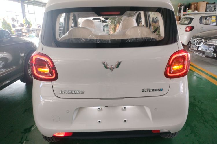 五菱汽车 宏光MINIEV 2025款 四门版 进阶款车身外观6
