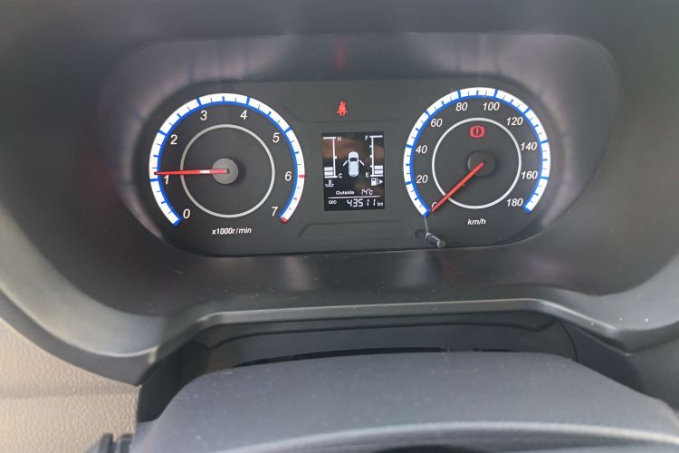 长安凯程 2017款 1.5L欧诺S舒适型EA15-AB中控内饰15