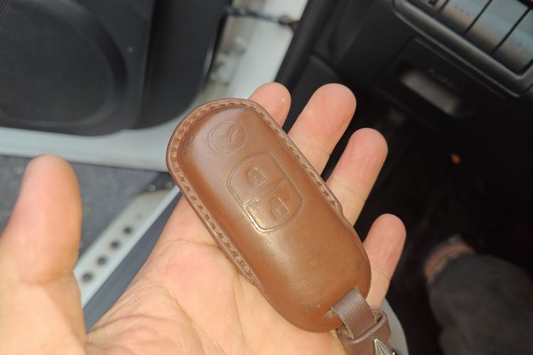 马自达CX-7 2014款 2.5L 2WD 豪华版中控内饰7001