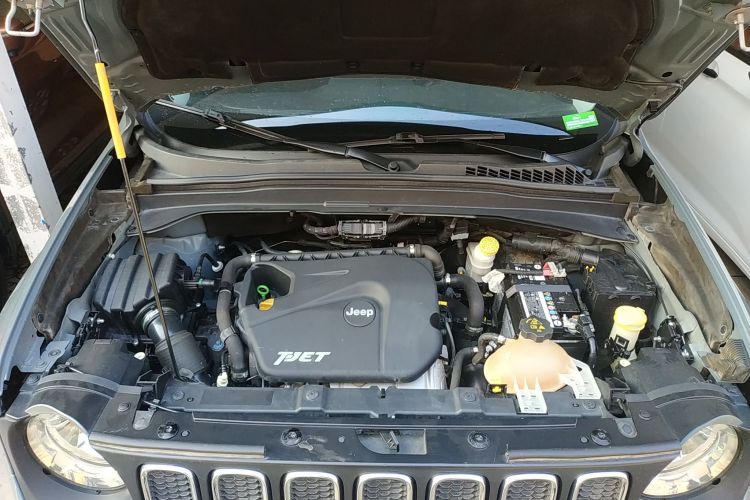 Jeep 自由侠 2016款 1.4T 自动劲能版+机舱底盘24