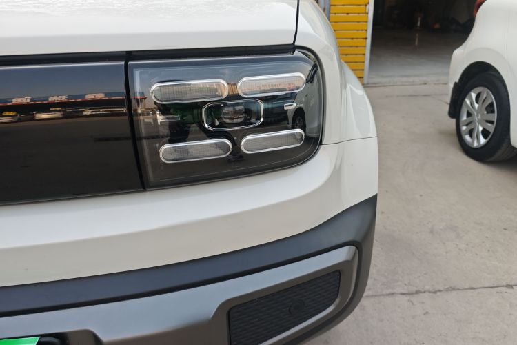 宝骏悦也Plus 2024款 智尊版 4座局部细节36