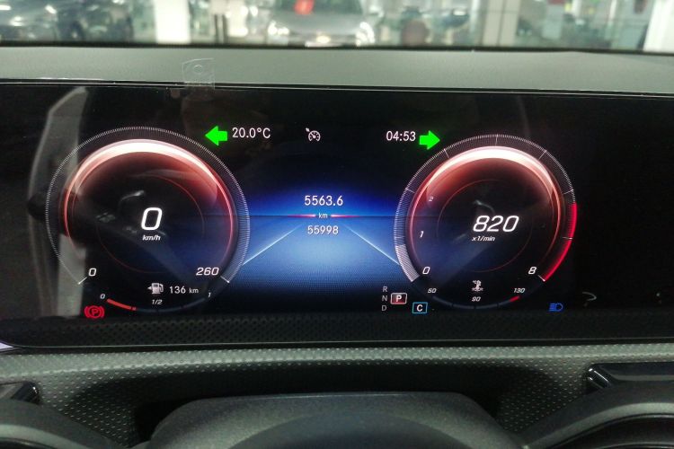 奔驰A级 2021款 A 200 L 运动轿车时尚型局部细节14