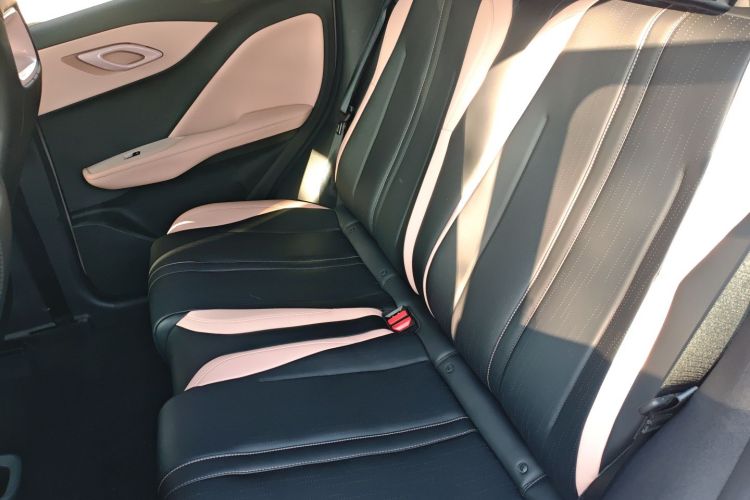 比亚迪 海鸥 2024款 荣耀版 305km 自由版中控内饰7004