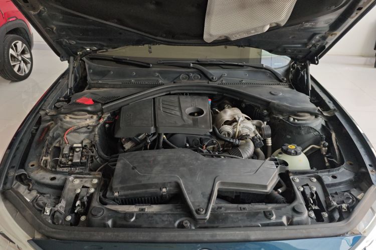 宝马1系(进口) 2013款 改款 118i 领先型局部细节24