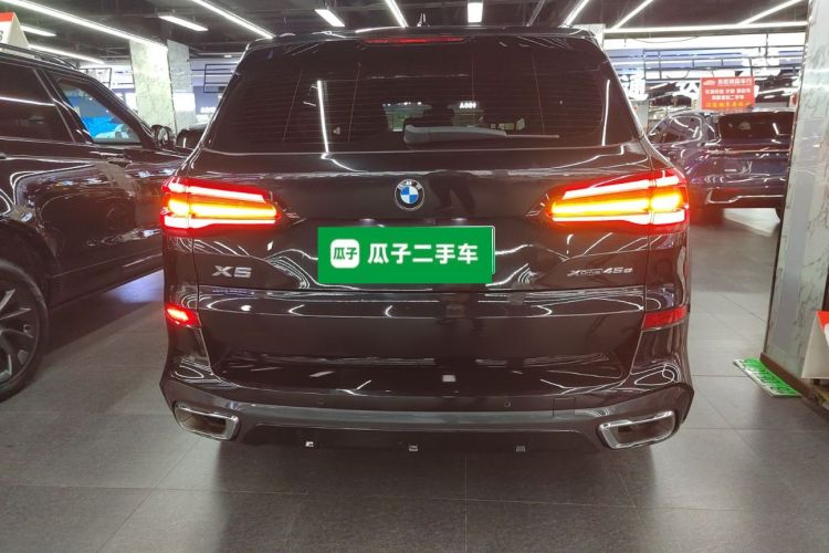 宝马X5新能源(进口) 2021款 改款 xDrive45e M运动套装车身外观6