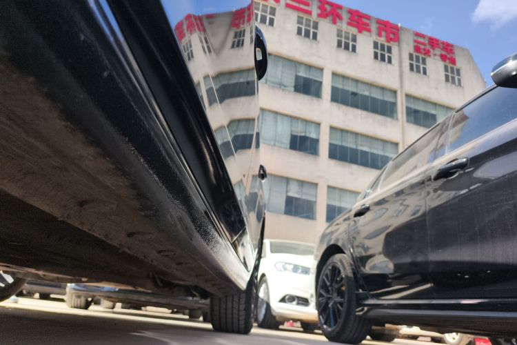 奔腾B70 2022款 第三代 1.5T 自动尊享型局部细节9002