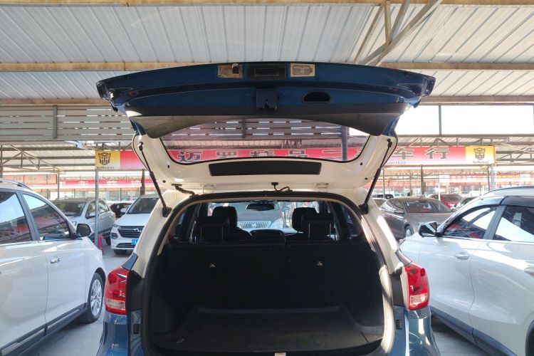 起亚 KX3傲跑 2017款 1.6T 自动傲雅版机舱底盘23