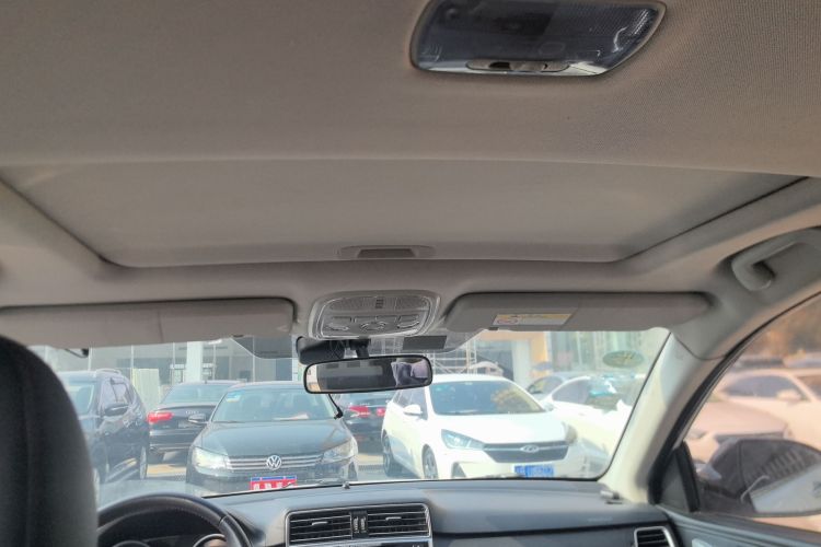 哈弗H6 2015款 改款 运动版 1.5T 手动四驱精英型中控内饰22