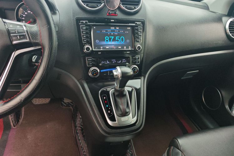 哈弗H6 2017款 经典版 1.5T 自动两驱精英型中控内饰16