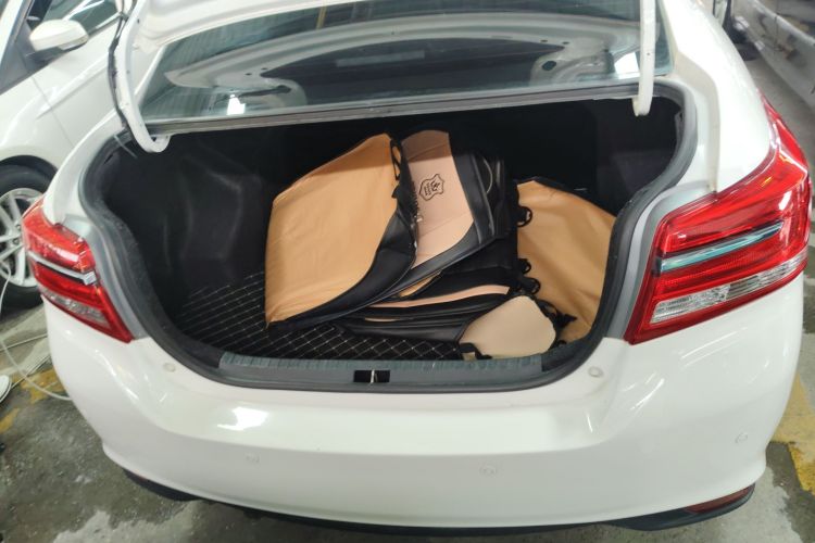 丰田 YARiS L 致享 2019款 1.5E CVT魅动版 国VI局部细节23