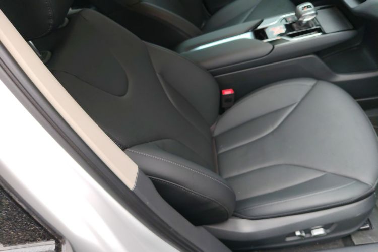 红旗E-QM5 2023款 620km PLUS局部细节41