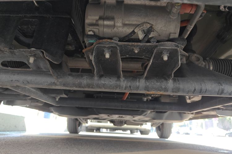 五菱汽车 宏光MINIEV 2022款 GAMEBOY 200km 玩咖款 磷酸铁锂局部细节9008