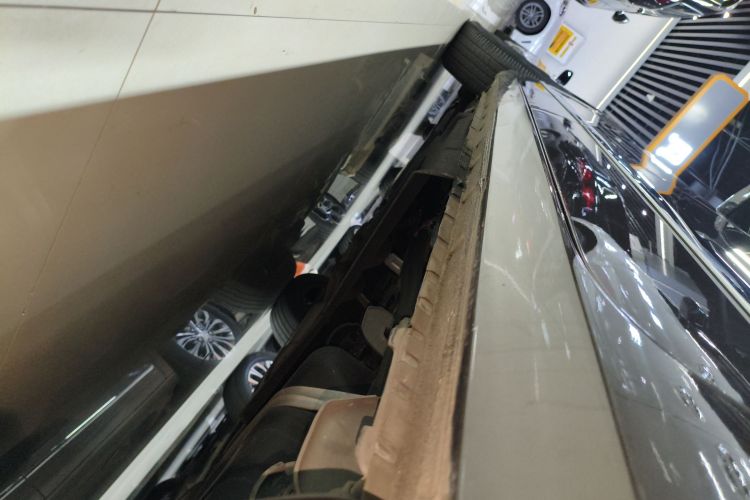 别克GL8 2021款 陆上公务舱 652T 尊贵型局部细节9002