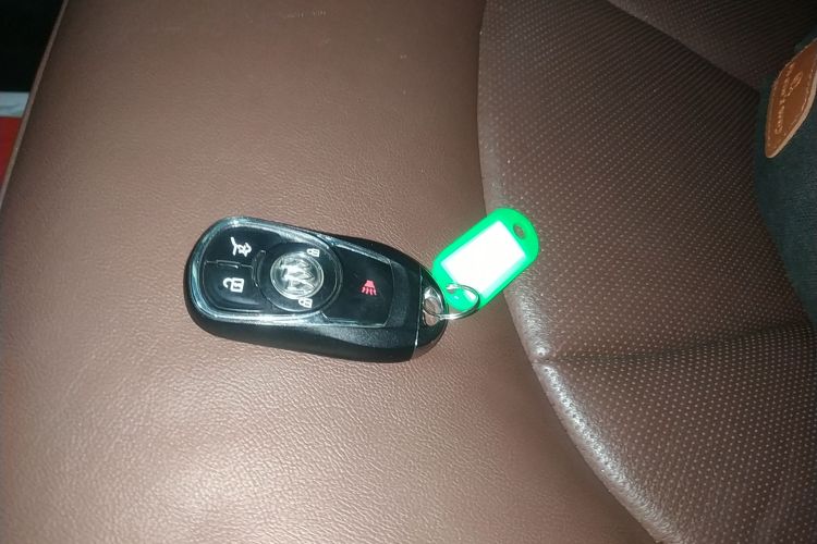 别克 昂科威 2020款 20T 两驱豪华型中控内饰7001