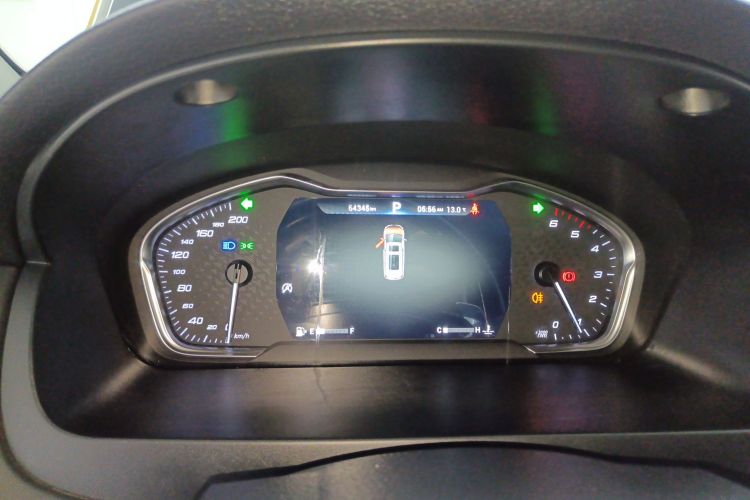 上汽大通MAXUS 大通G20 2021款 改款 PLUS 2.0T 柴油自动豪华版局部细节14