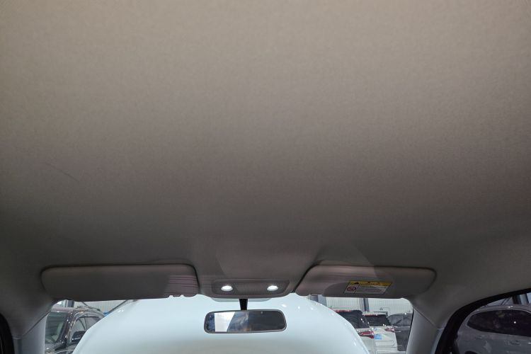 零跑汽车 零跑T03 2022款 皓玉版中控内饰22