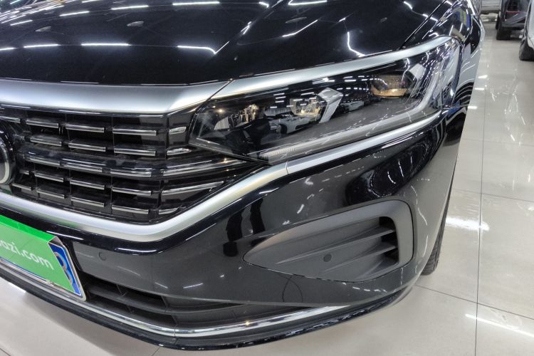 大众 帕萨特 2025款 出众款 380TSI 龙腾版局部细节36