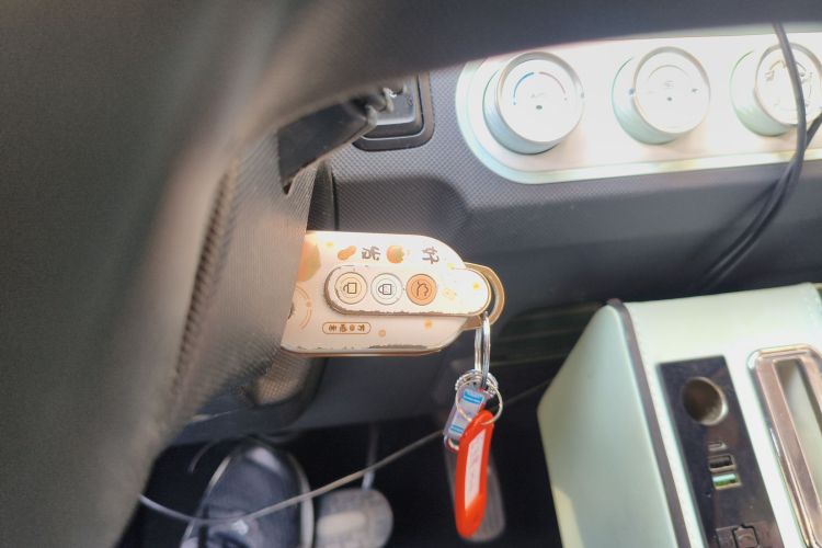 五菱汽车 宏光MINIEV 2022款 马卡龙臻享款 磷酸铁锂中控内饰11