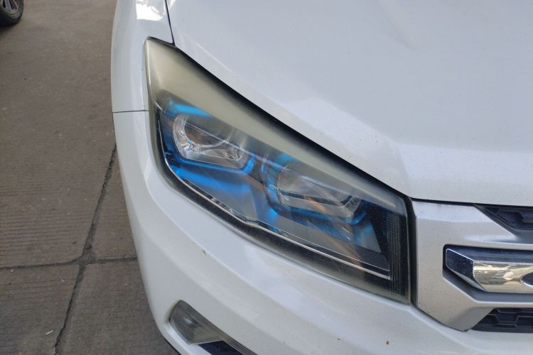 长安CS75 2016款 1.8T 自动精英型 国V车身外观8