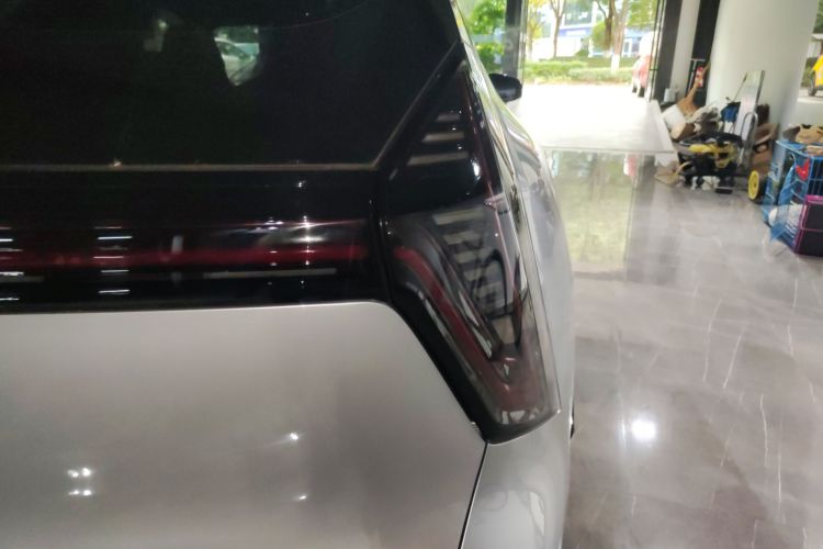 吉利汽车 博越L 2025款 第四代 1.5TD DCT 扬帆车身外观9