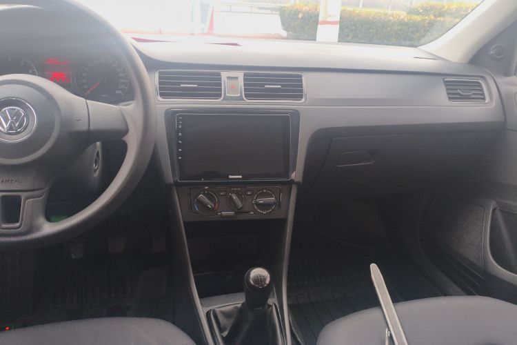 大众 桑塔纳 2015款 1.4L 手动风尚版局部细节16