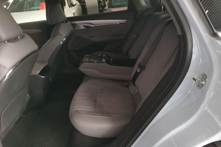 岚图汽车 岚图追光 2023款 四驱长续航版中控内饰21