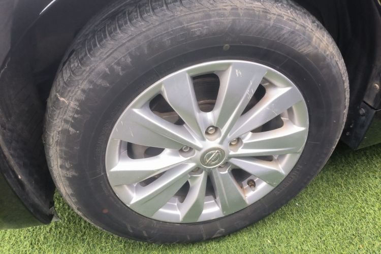 日产 天籁 2018款 2.0L XL 智进版车身外观6007