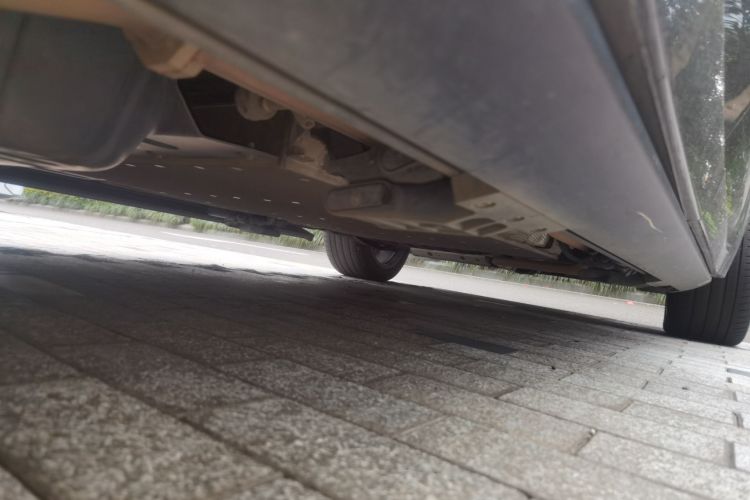 理想汽车 理想L9 2022款 Max局部细节9002