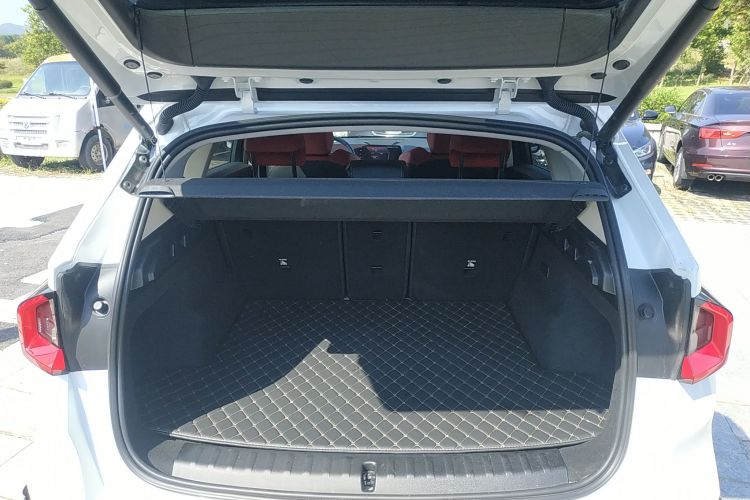 宝马iX1 2023款 eDrive25L X设计套装局部细节23