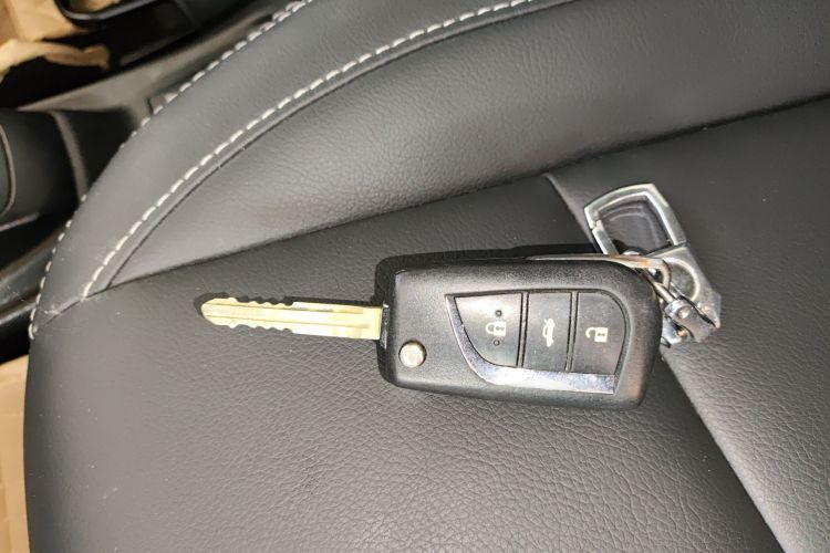 丰田 YARiS L 致享 2017款 1.5E CVT魅动版中控内饰11