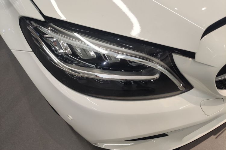 奔驰C级 2021款 C 260 星耀臻藏版车身外观8