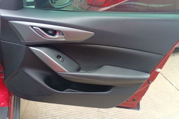 马自达CX-4 2018款 2.0L 自动两驱蓝天活力版 国V中控内饰7005