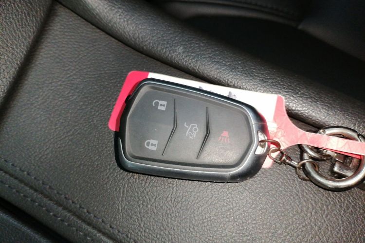 凯迪拉克XT5 2018款 28E 四驱技术型中控内饰11