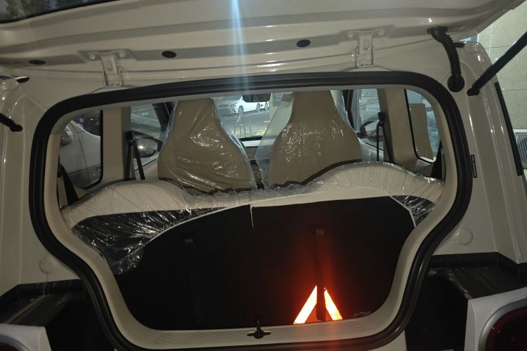 五菱汽车 宏光MINIEV 2024款 第三代 215km 青春版局部细节23