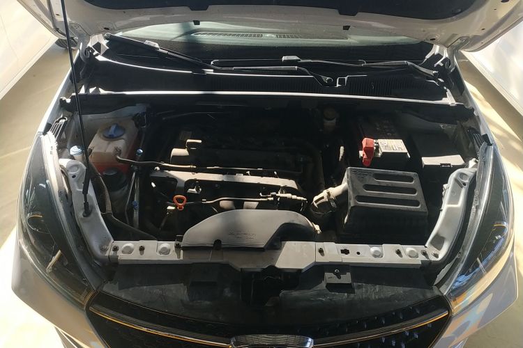 奇瑞 艾瑞泽5 2019款 改款PRO 1.5L 手动青春版 国VI局部细节24