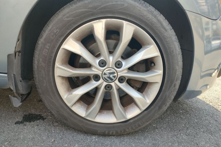 大众 高尔夫 2011款 1.6 自动舒适型车身外观10