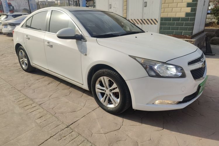 雪佛兰 科鲁兹 2015款 1.5L 经典 SE AT车身外观3