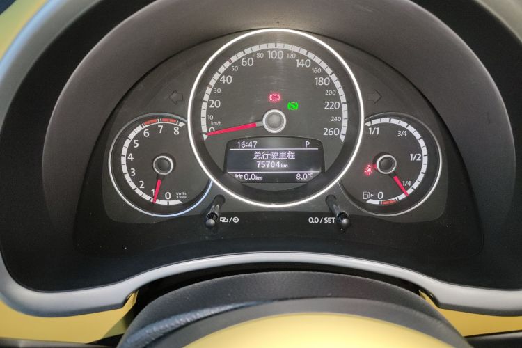 大众 甲壳虫 2014款 1.4TSI 时尚型中控内饰15