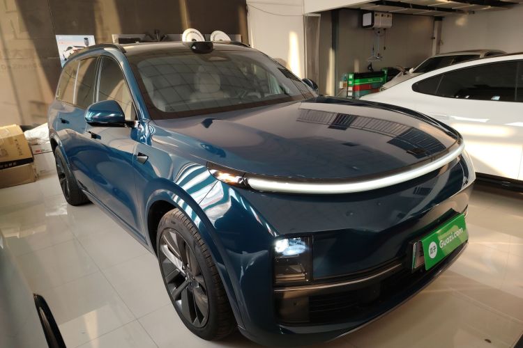 理想汽车 理想L9 2022款 Max车身外观3