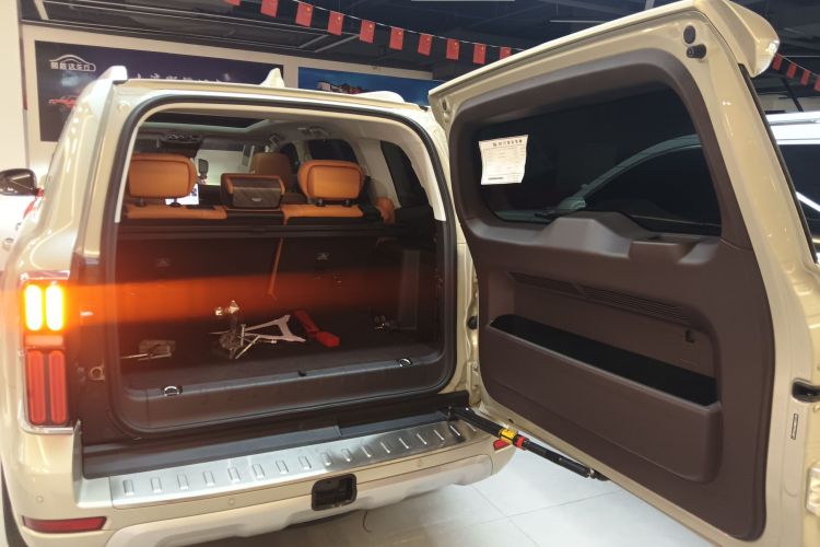 坦克500 2022款 3.0T 商务版 造境型 5座局部细节23