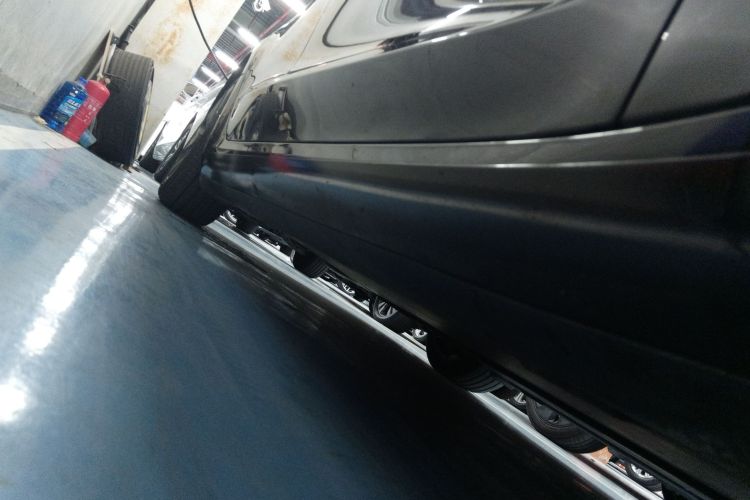 特斯拉 Model 3 2023款 后轮驱动版局部细节9001