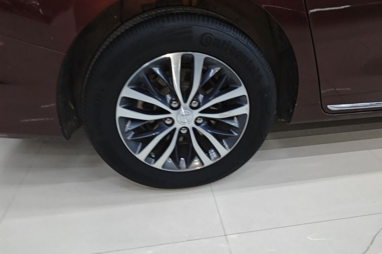 别克GL8 2023款 ES陆尊 舒适型车身外观6008