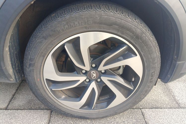 凯翼 炫界Pro 2021款 1.5T CVT劲尊版车身外观6007