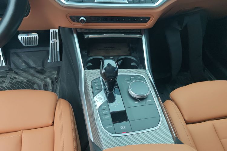 宝马3系 2021款 330i M运动曜夜套装中控内饰18